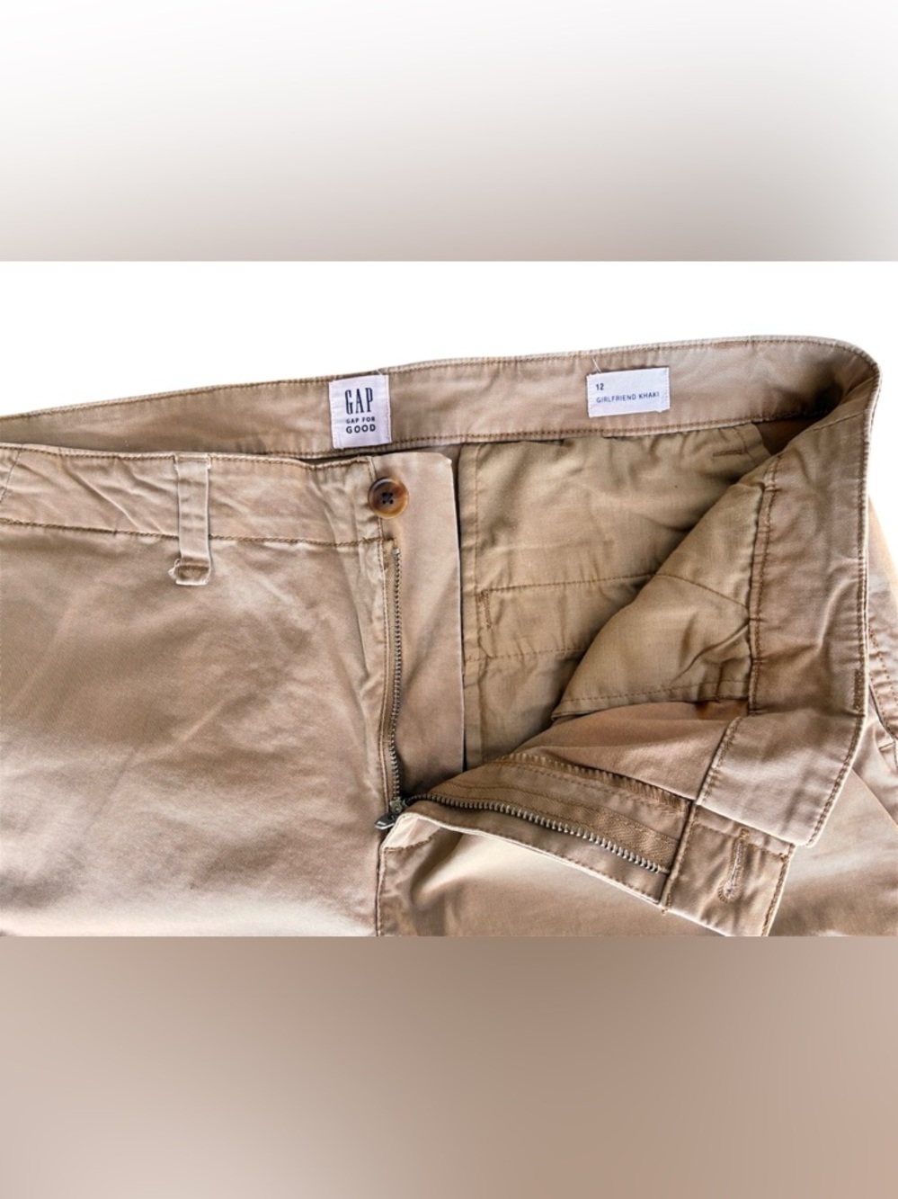 Women’s GAP khaki